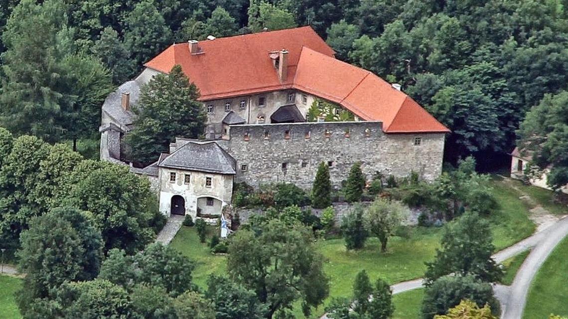 Ferienwohnungen Brigitte In Der Altstadt バートライヘンハル エクステリア 写真